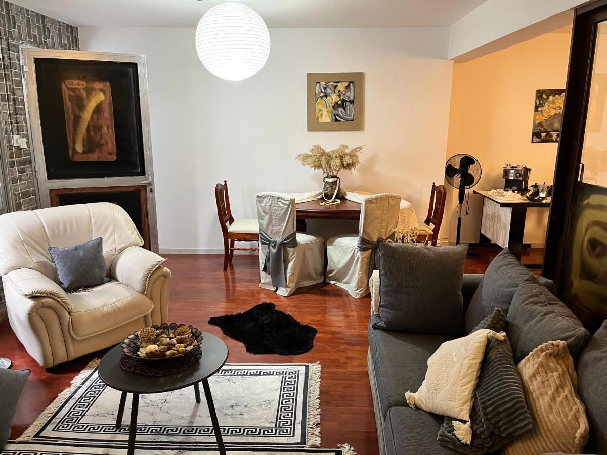 Lovely Cozy In The Entrance Of Nicosia Apartment